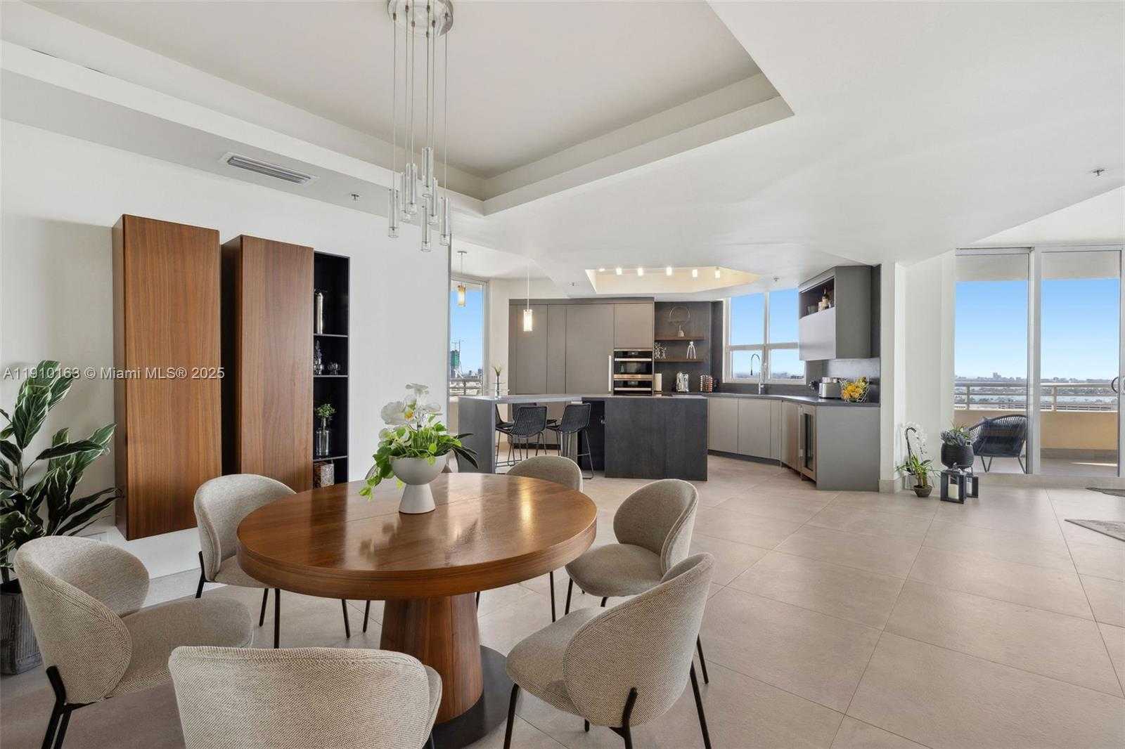 Small Image of 808 BRICKELL KEY DR #2601, Miami Number 26