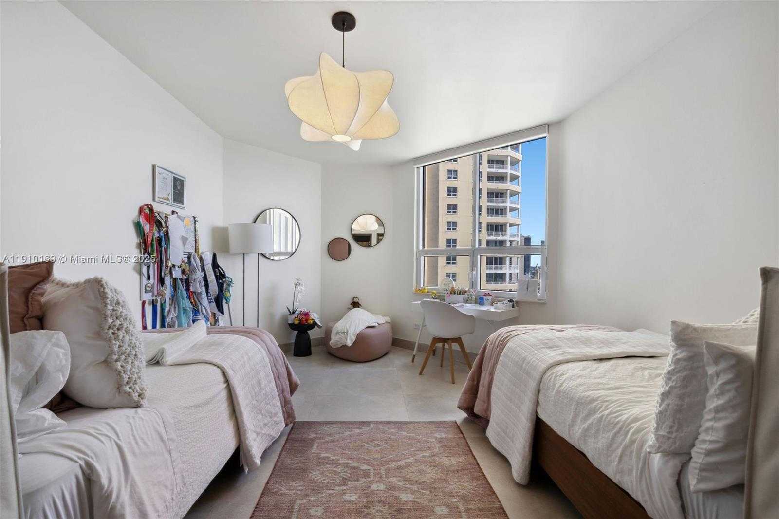 Small Image of 808 BRICKELL KEY DR #2601, Miami Number 39