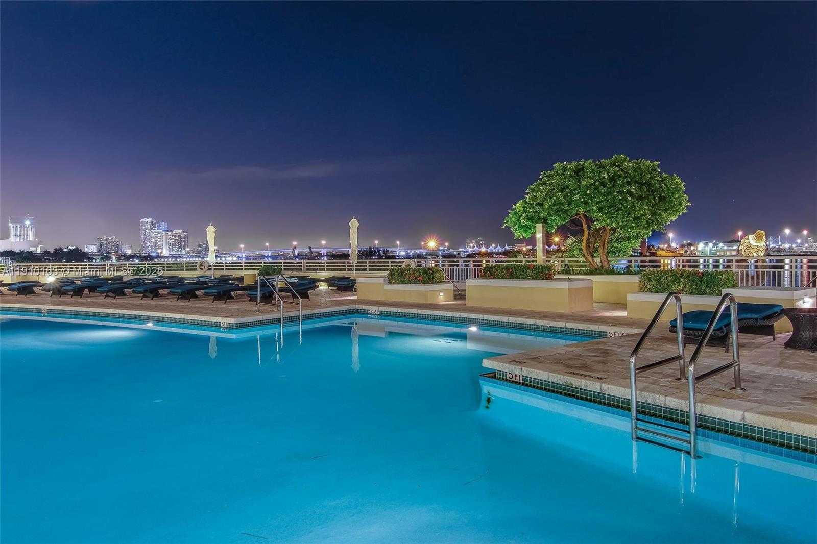 Small Image of 808 BRICKELL KEY DR #2601, Miami Number 53