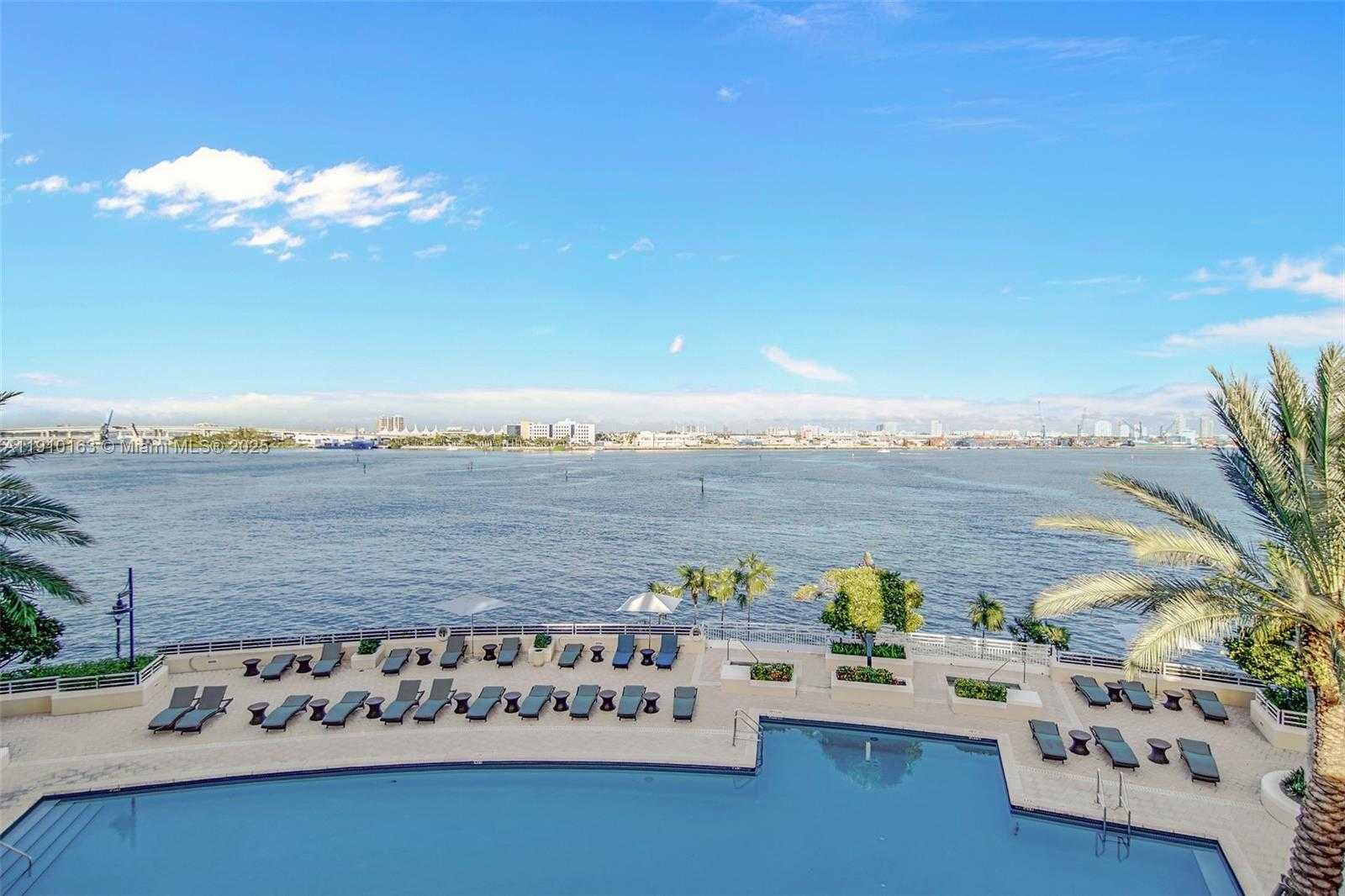 Small Image of 808 BRICKELL KEY DR #2601, Miami Number 55