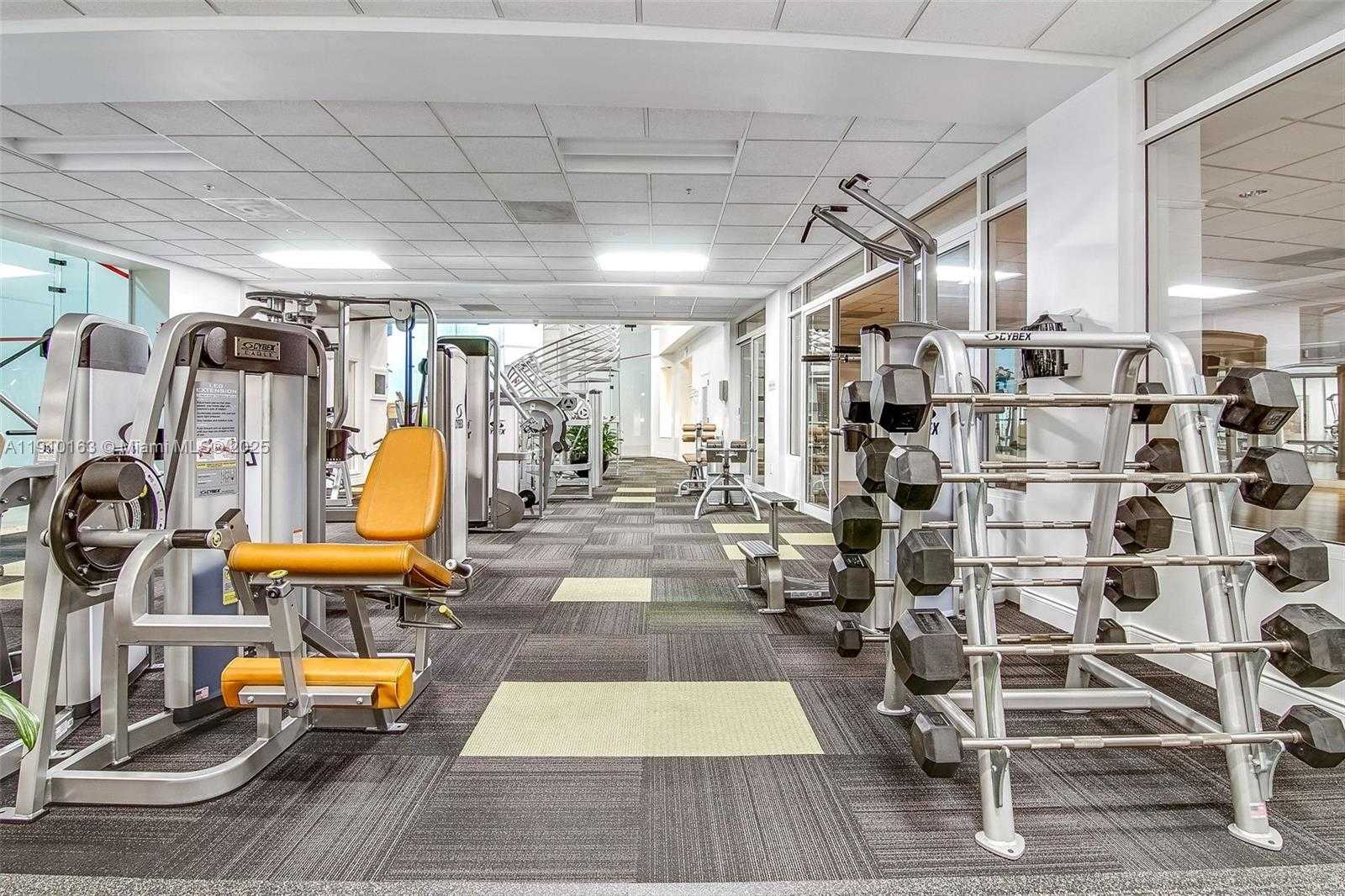 Small Image of 808 BRICKELL KEY DR #2601, Miami Number 61