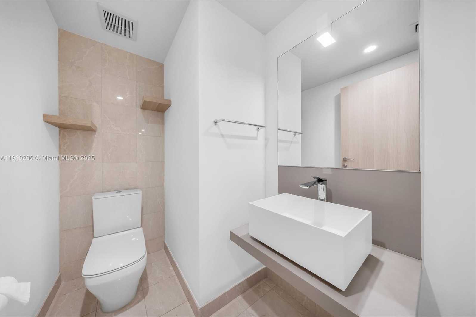 Small Image of 1000 BRICKELL PLZ #3103, Miami Number 21