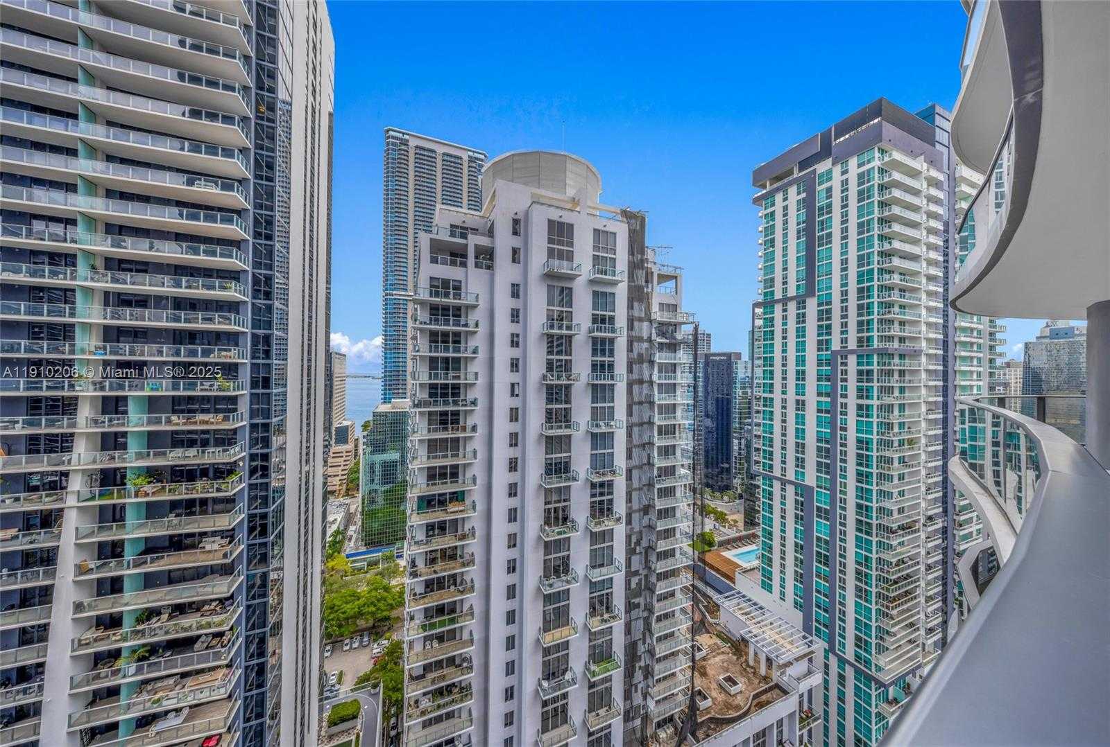 Small Image of 1000 BRICKELL PLZ #3103, Miami Number 42