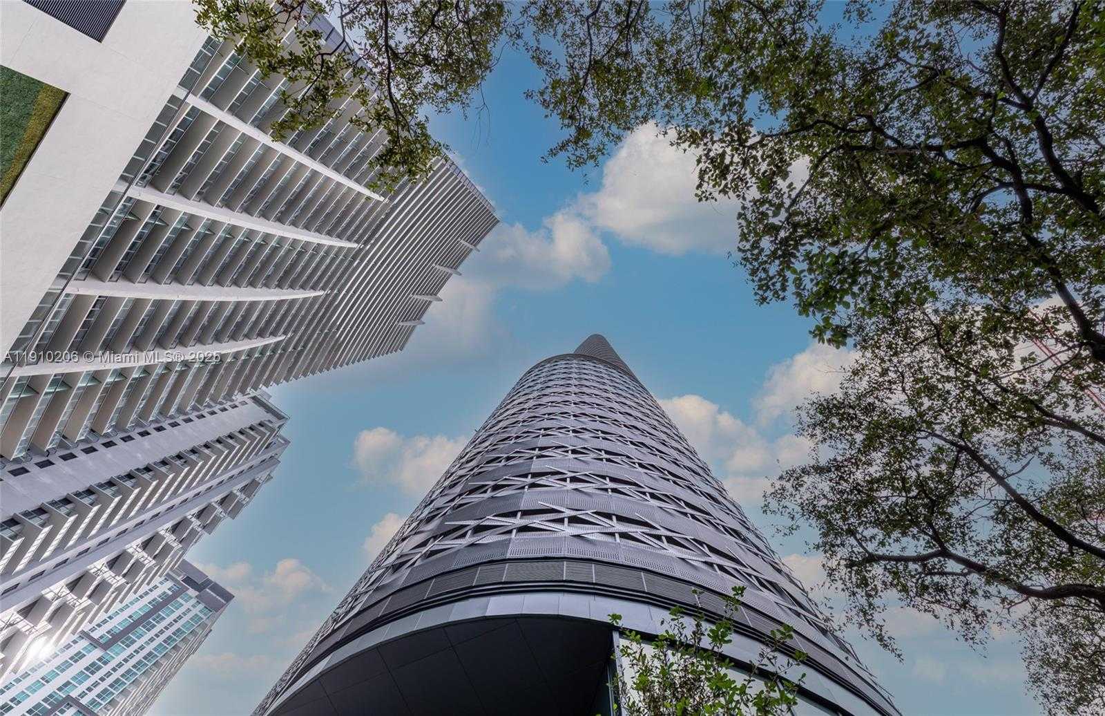 Small Image of 1000 BRICKELL PLZ #3103, Miami Number 44