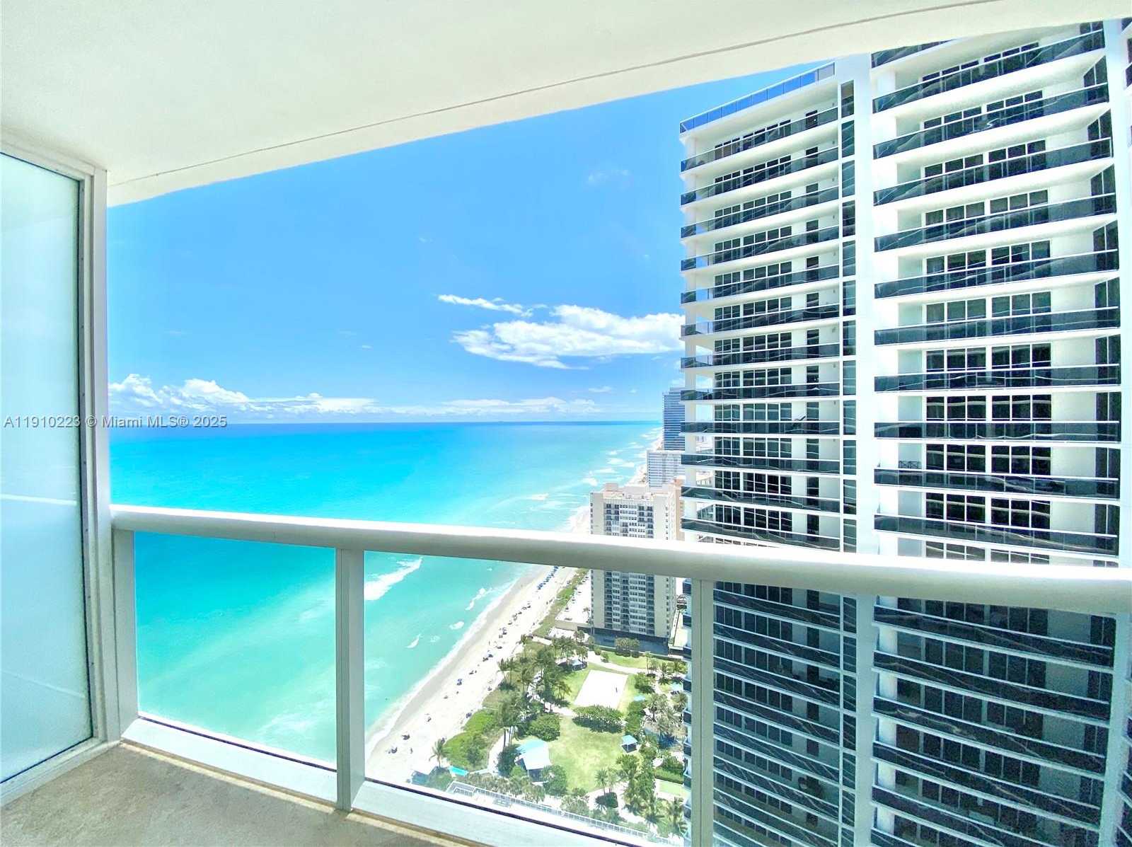 Small Image of 1830 SOUTH OCEAN DR #3605, Hallandale Beach Number 1