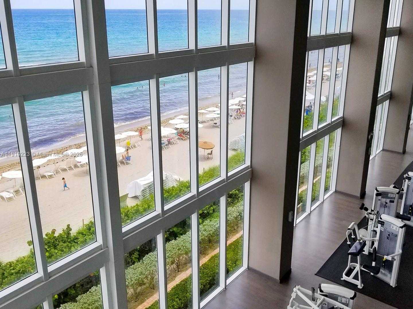 Small Image of 1830 SOUTH OCEAN DR #3605, Hallandale Beach Number 16