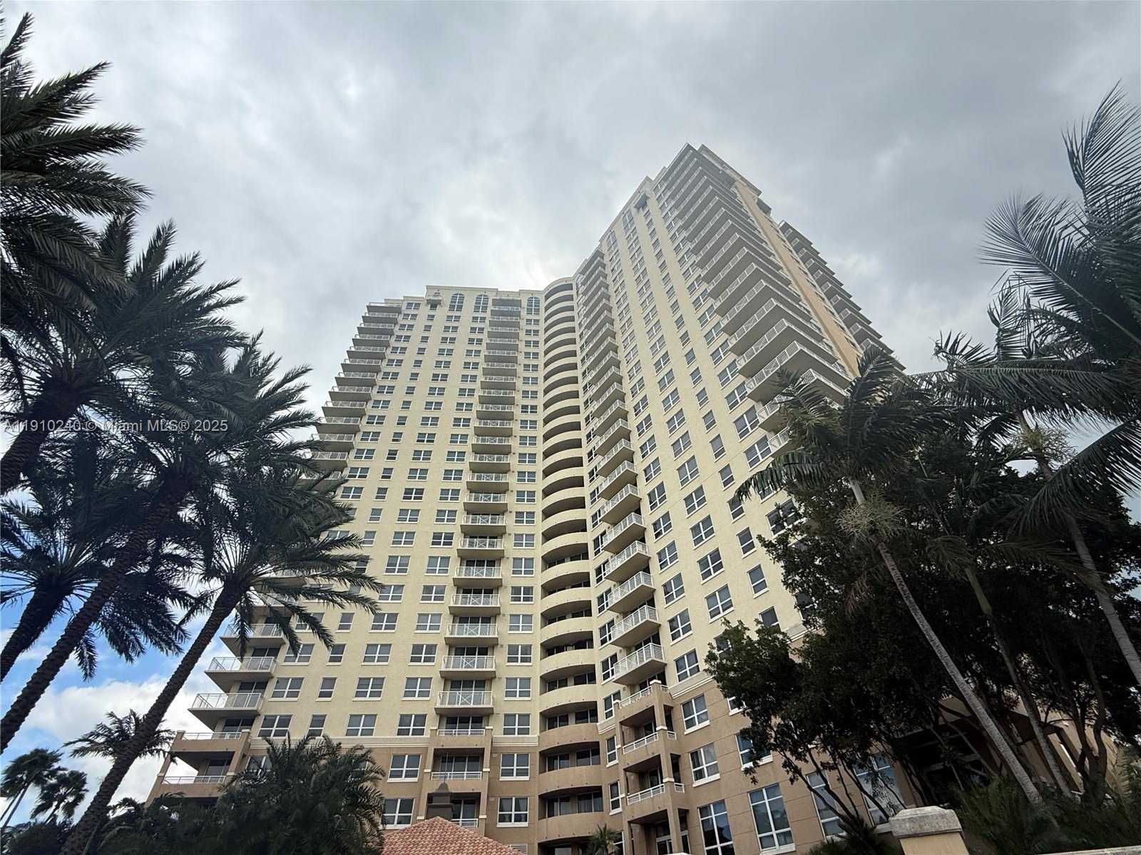 Small Image of 19501 WEST COUNTRY CLUB DR #2209, Aventura Number 30