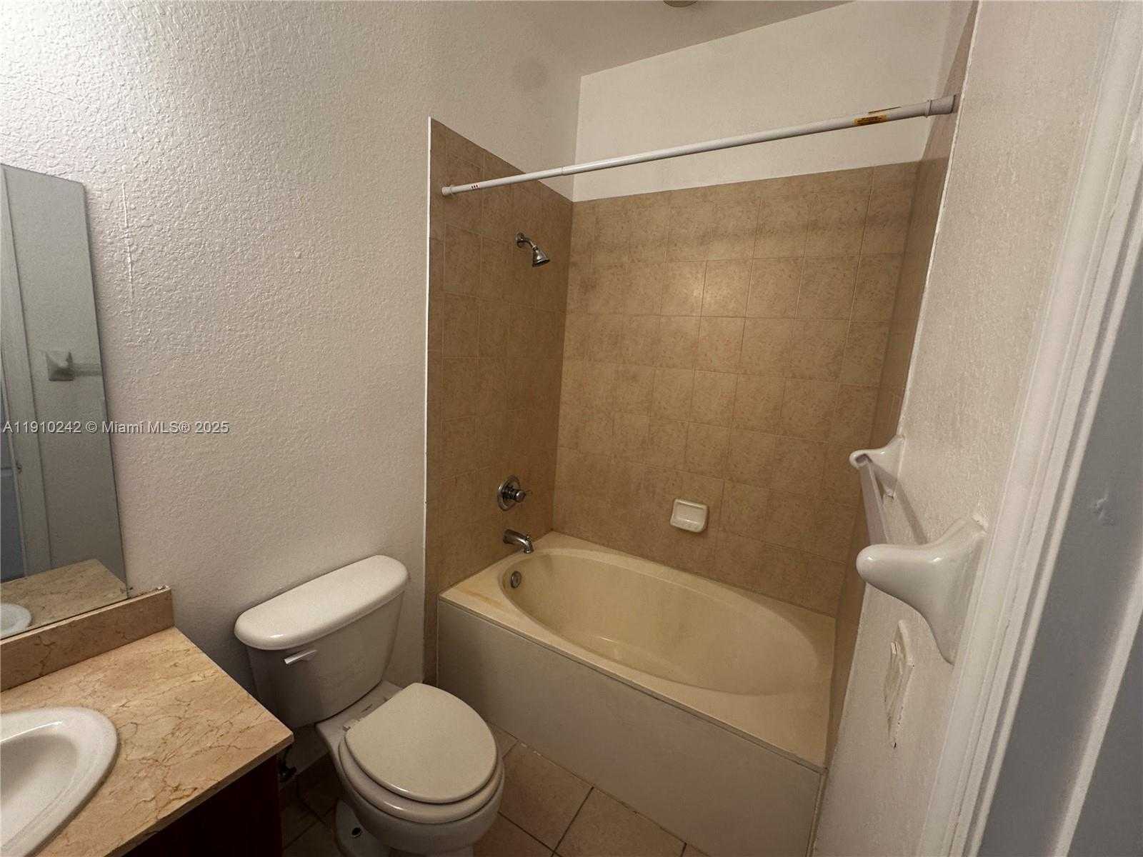 Small Image of 8999 NORTH WEST 107TH CT #205-1, Doral Number 15