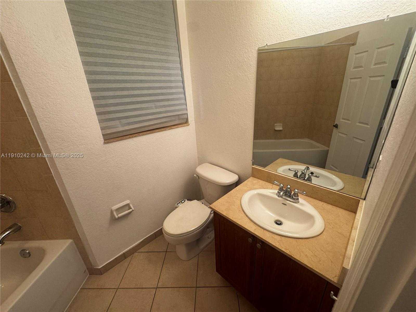 Small Image of 8999 NORTH WEST 107TH CT #205-1, Doral Number 17