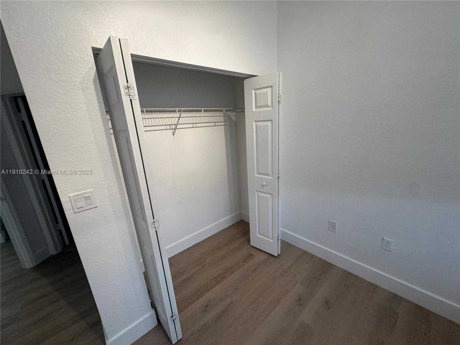 Small Image of 8999 NORTH WEST 107TH CT #205-1, Doral Number 20