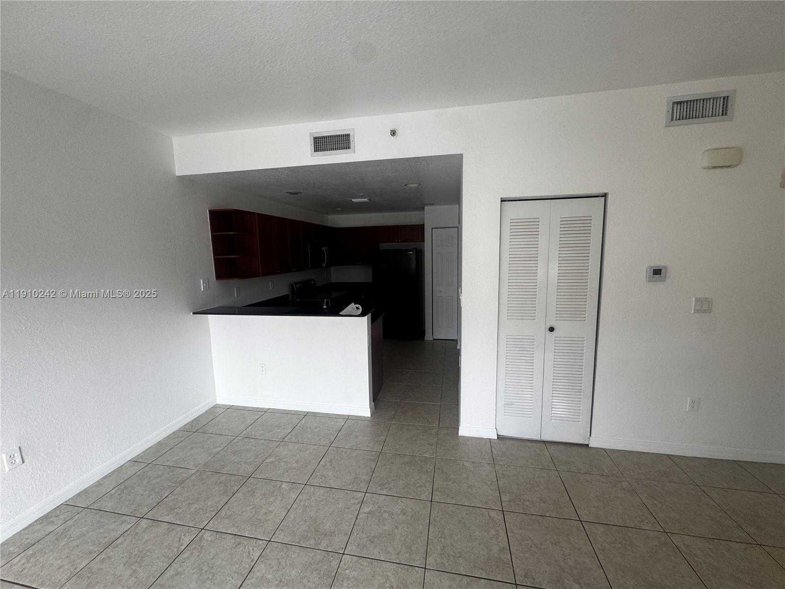 Small Image of 8999 NORTH WEST 107TH CT #205-1, Doral Number 4
