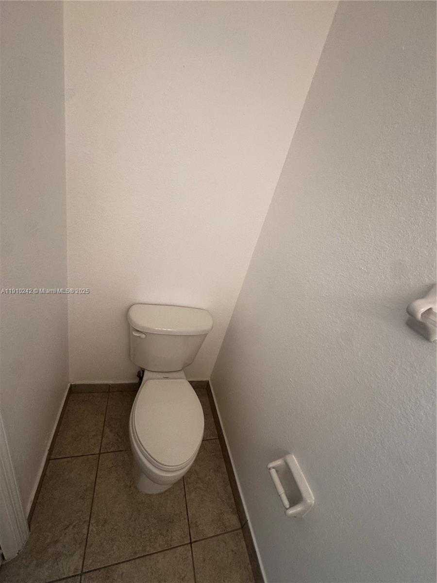 Small Image of 8999 NORTH WEST 107TH CT #205-1, Doral Number 7