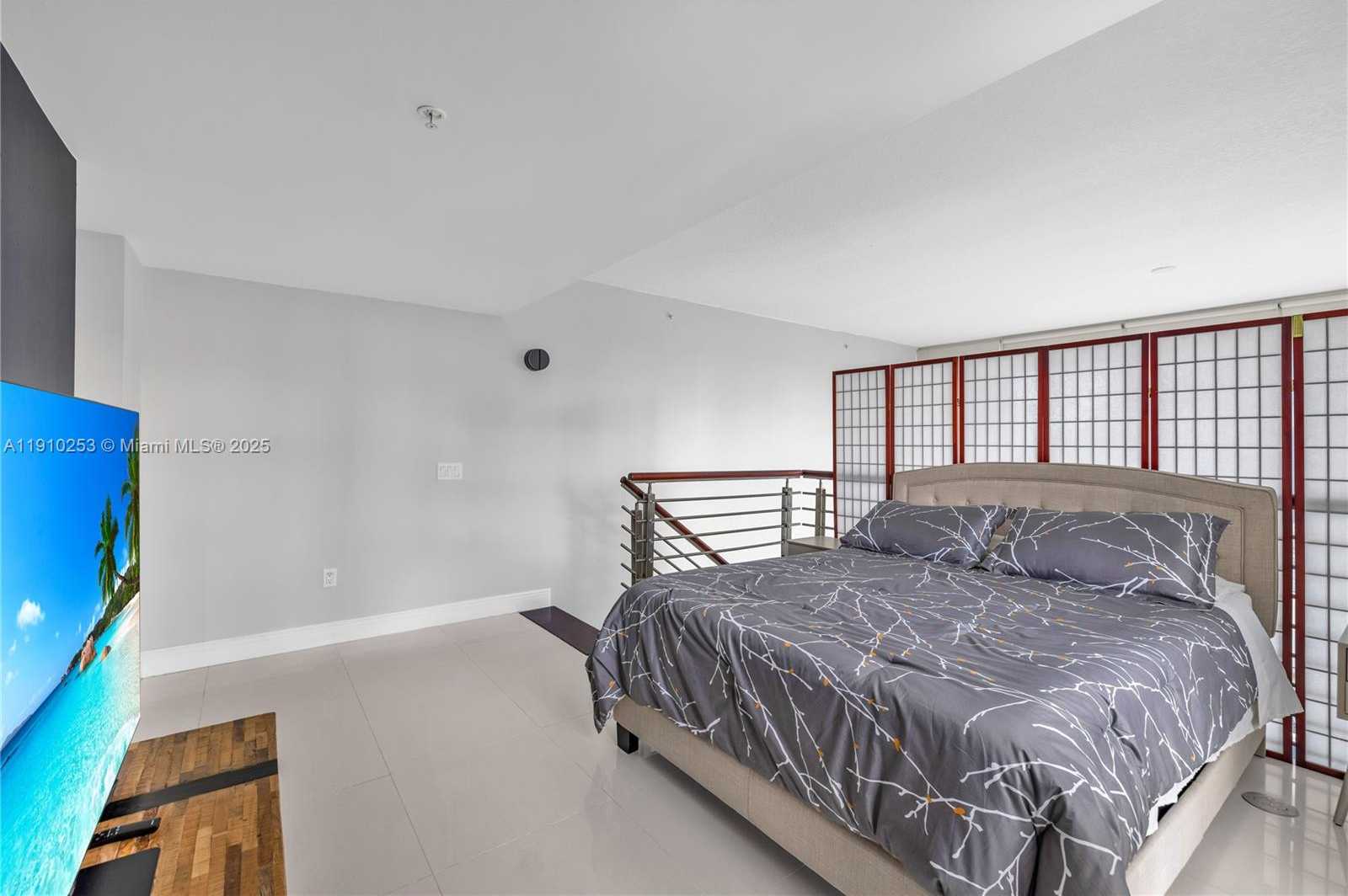 Small Image of 41 SOUTH EAST 5TH ST #1616, Miami Number 10