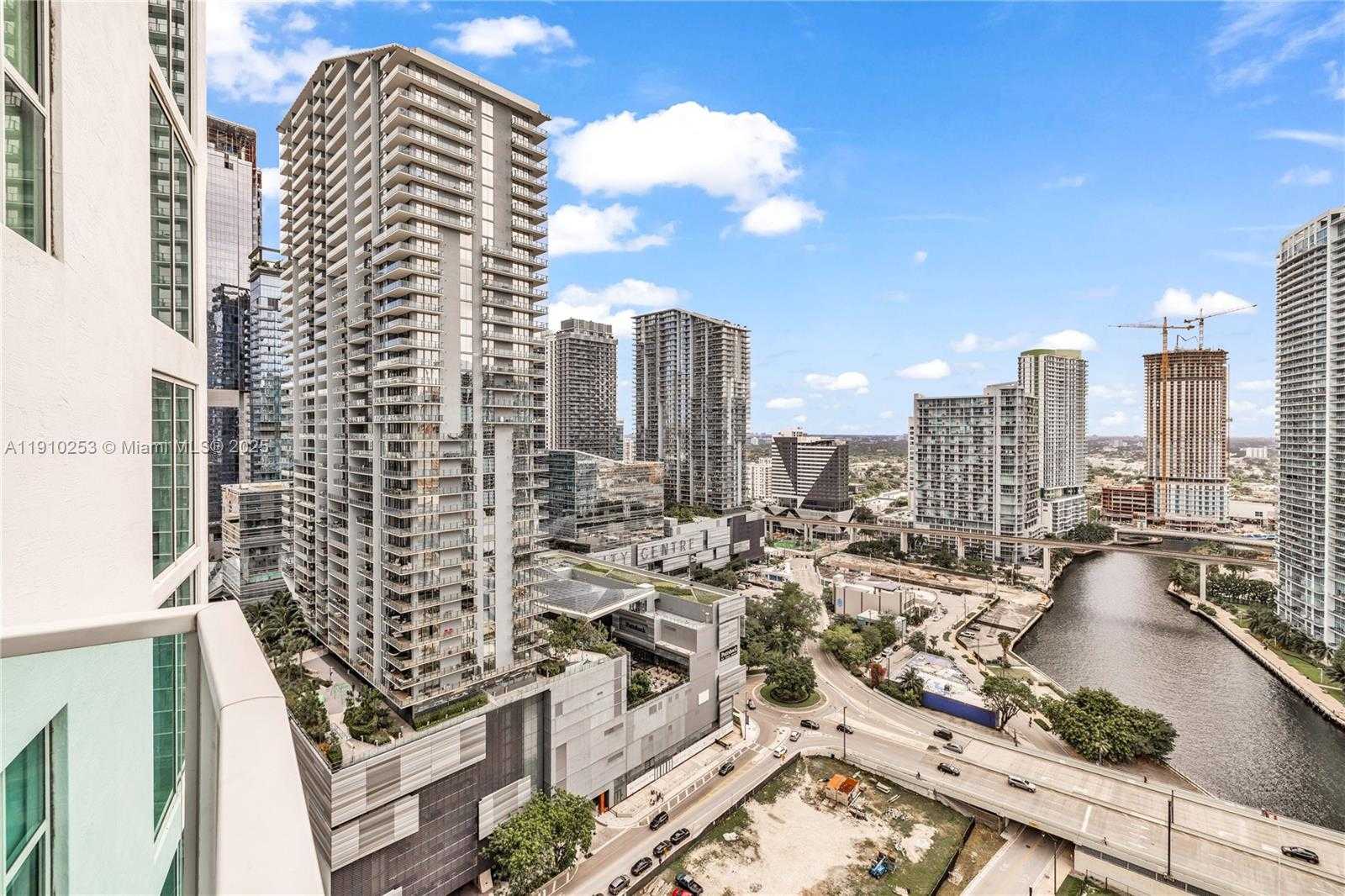 Small Image of 41 SOUTH EAST 5TH ST #1616, Miami Number 15