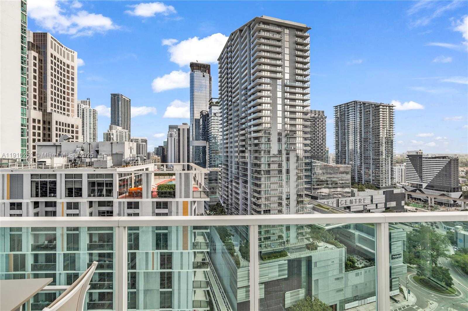 Small Image of 41 SOUTH EAST 5TH ST #1616, Miami Number 18