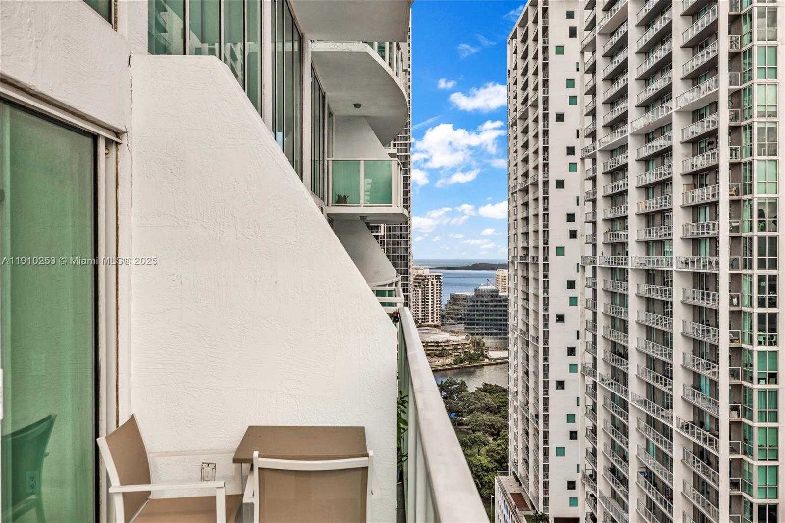 Small Image of 41 SOUTH EAST 5TH ST #1616, Miami Number 20