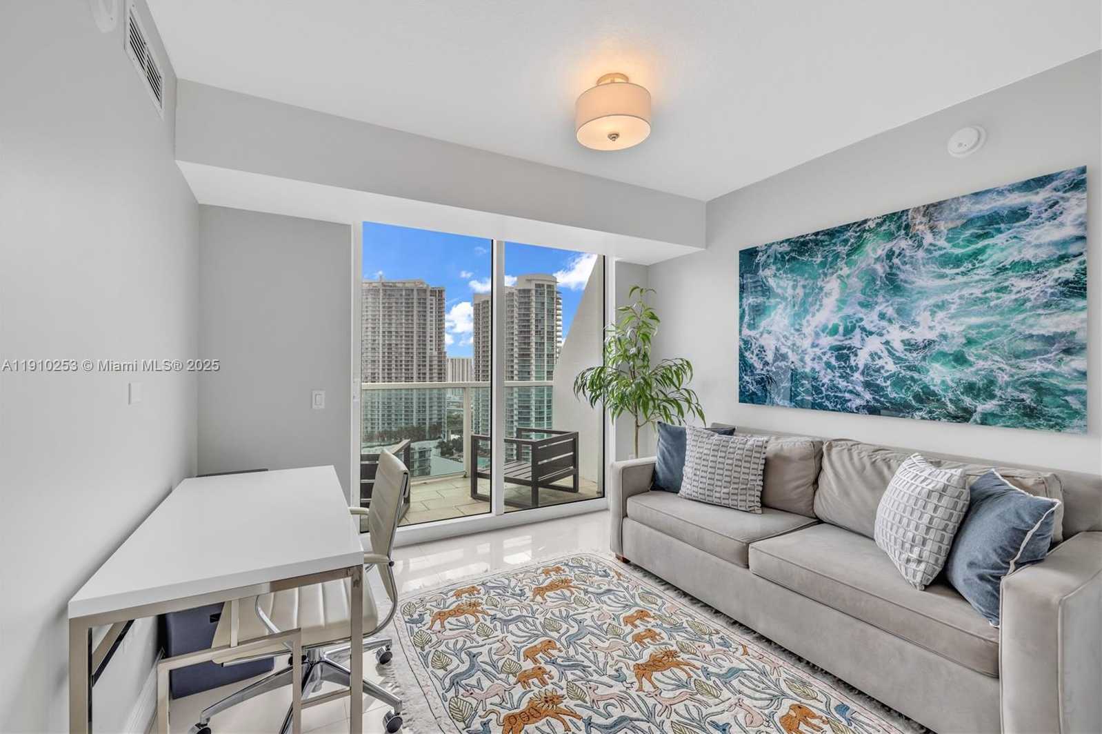 Small Image of 41 SOUTH EAST 5TH ST #1616, Miami Number 5