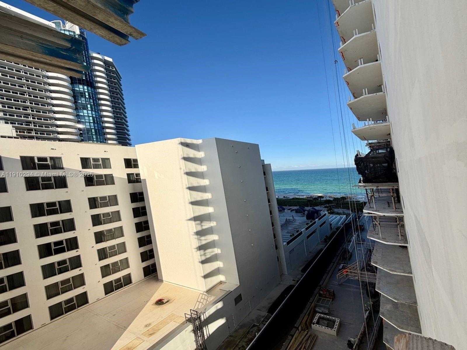 Small Image of 6061 COLLINS AVE #11A, Miami Beach Number 19