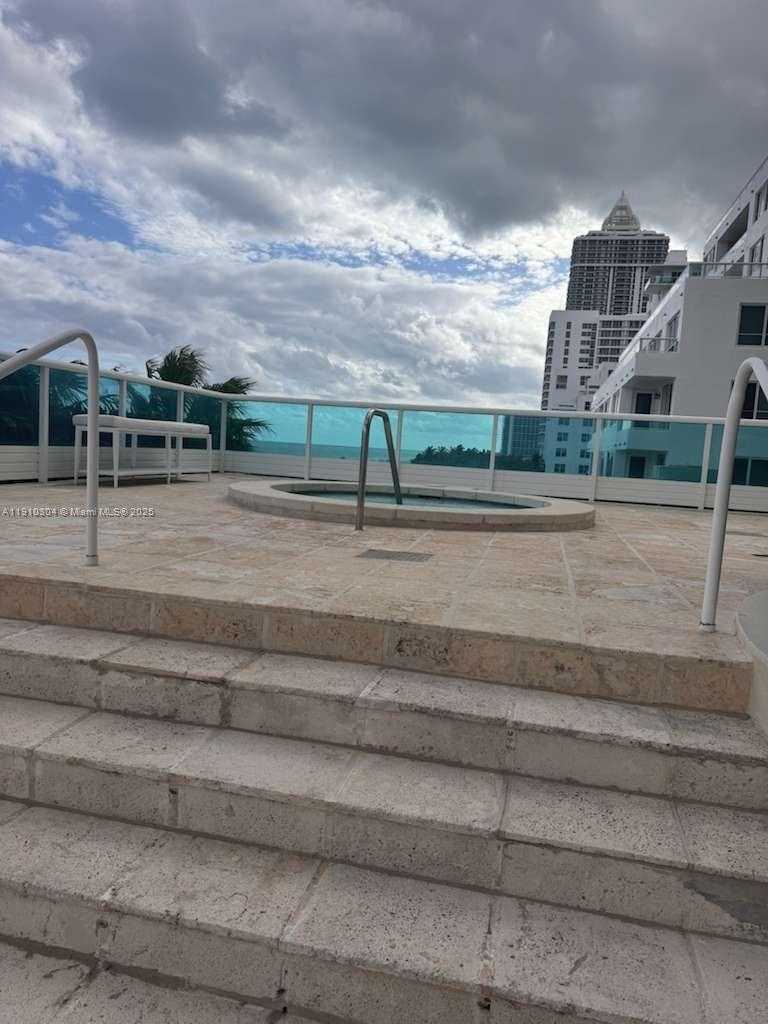 Small Image of 5025 COLLINS AVE #1602, Miami Beach Number 31