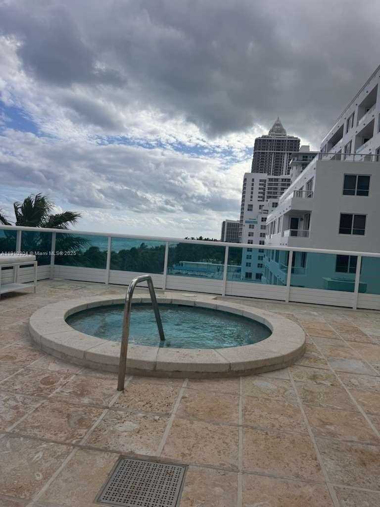 Small Image of 5025 COLLINS AVE #1602, Miami Beach Number 32