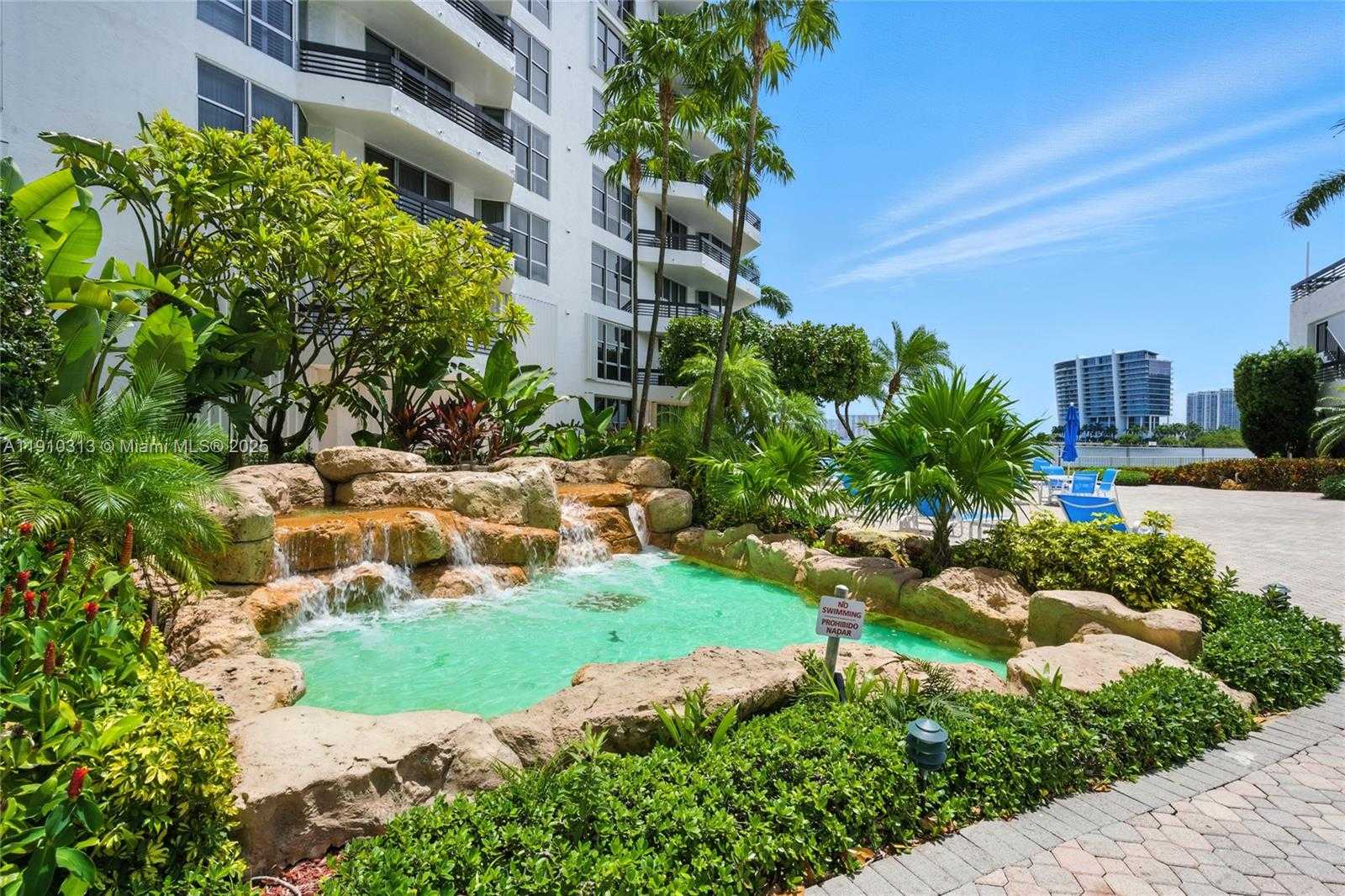 Small Image of 3600 MYSTIC POINTE DR #305, Aventura Number 20