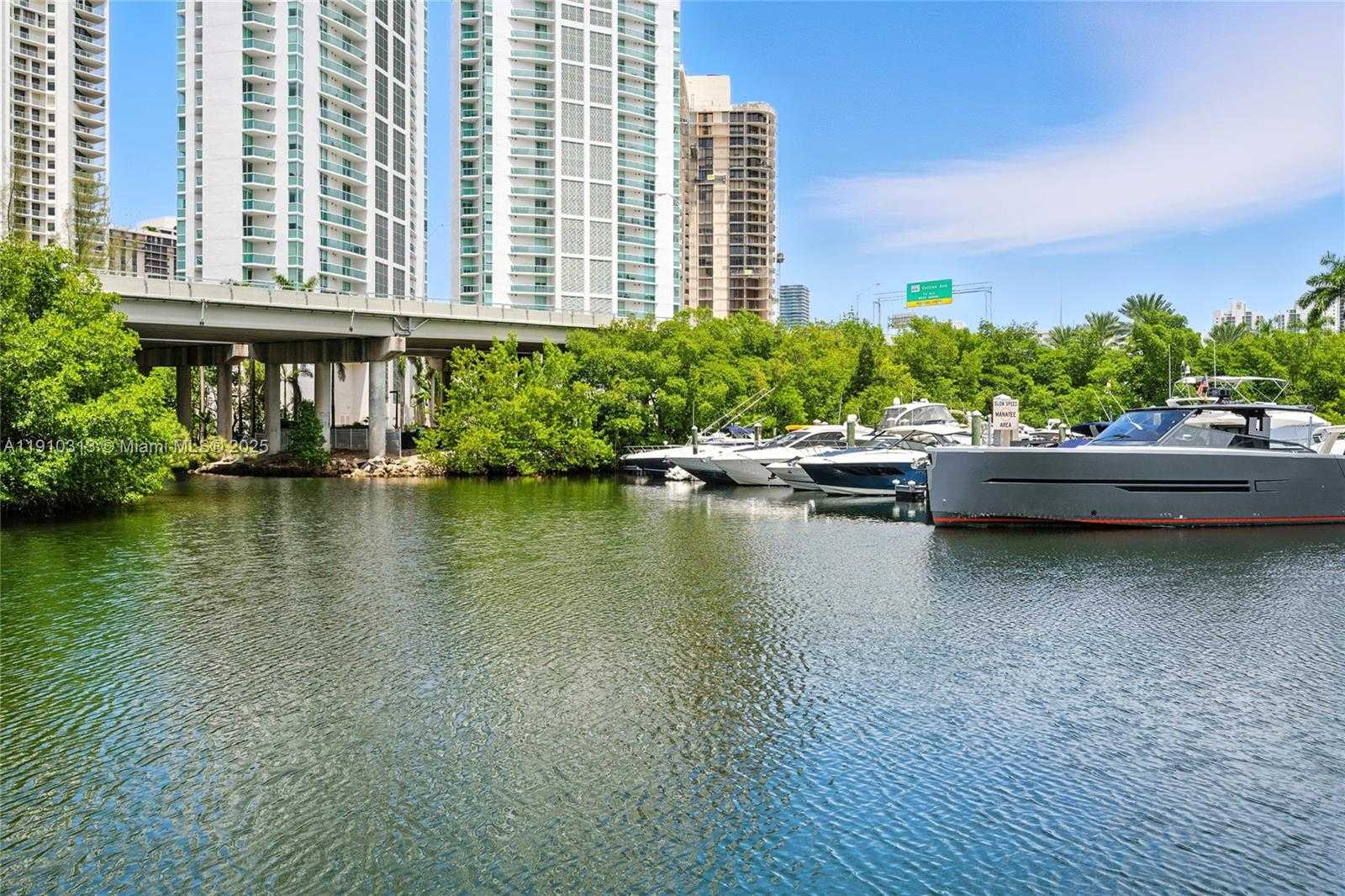 Small Image of 3600 MYSTIC POINTE DR #305, Aventura Number 26