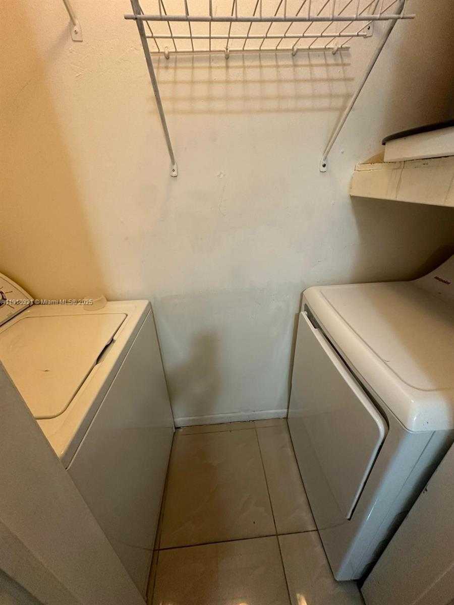 Small Image of 17440 NORTH WEST 67TH PL #B-5, Hialeah Number 10