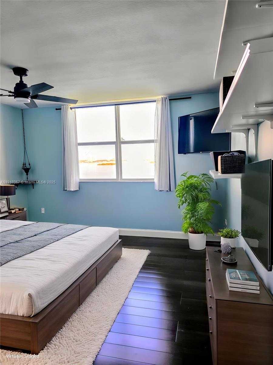 Small Image of 1625 KENNEDY CSWY #1103B, North Bay Village Number 10