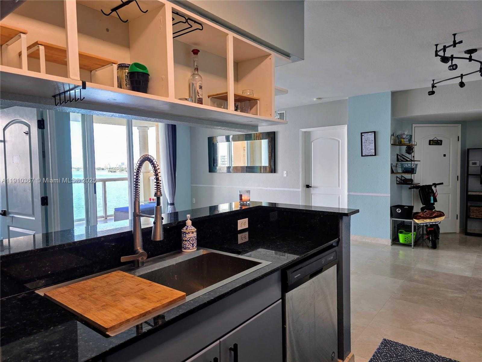 Small Image of 1625 KENNEDY CSWY #1103B, North Bay Village Number 31