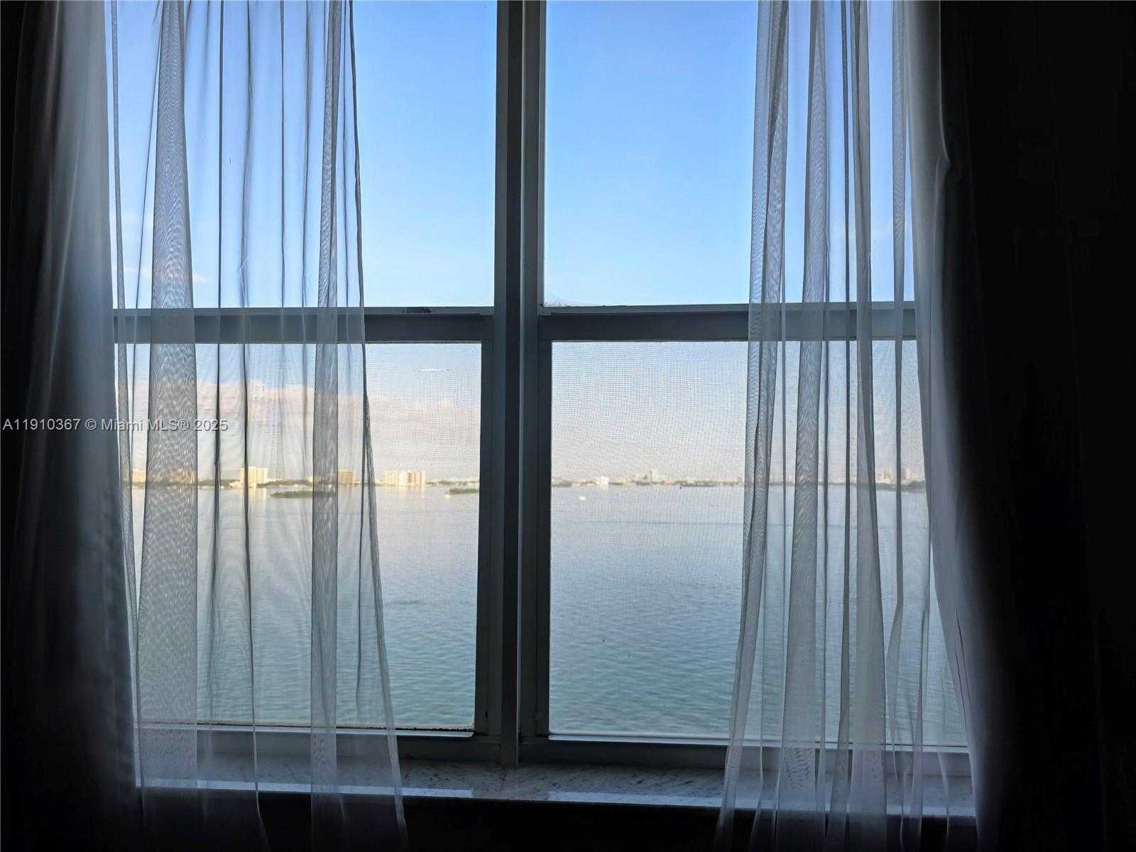 Small Image of 1625 KENNEDY CSWY #1103B, North Bay Village Number 41