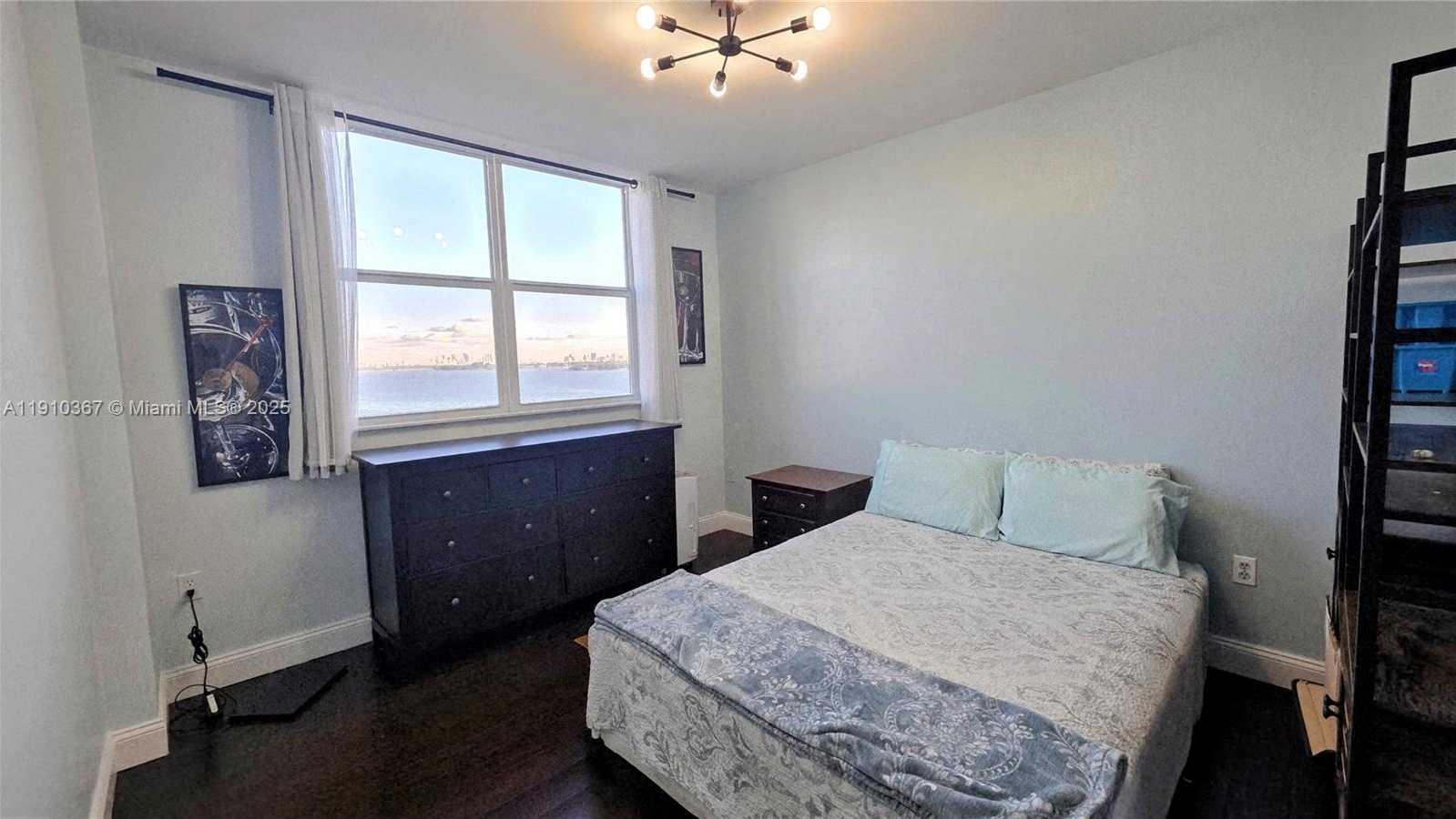 Small Image of 1625 KENNEDY CSWY #1103B, North Bay Village Number 54