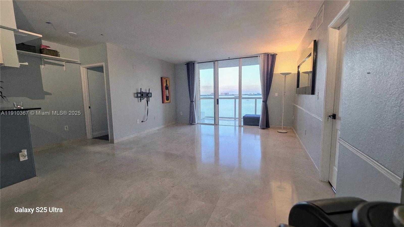 Small Image of 1625 KENNEDY CSWY #1103B, North Bay Village Number 67