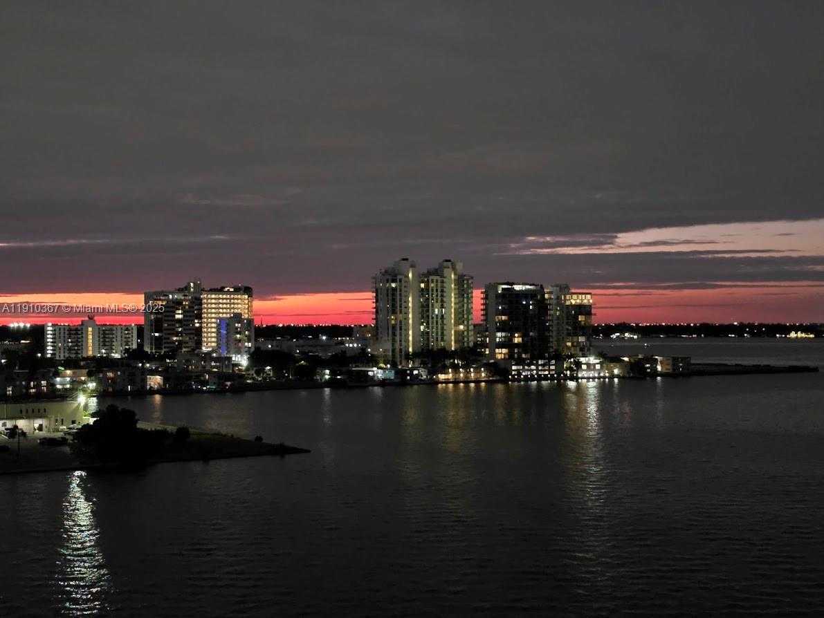 Small Image of 1625 KENNEDY CSWY #1103B, North Bay Village Number 73