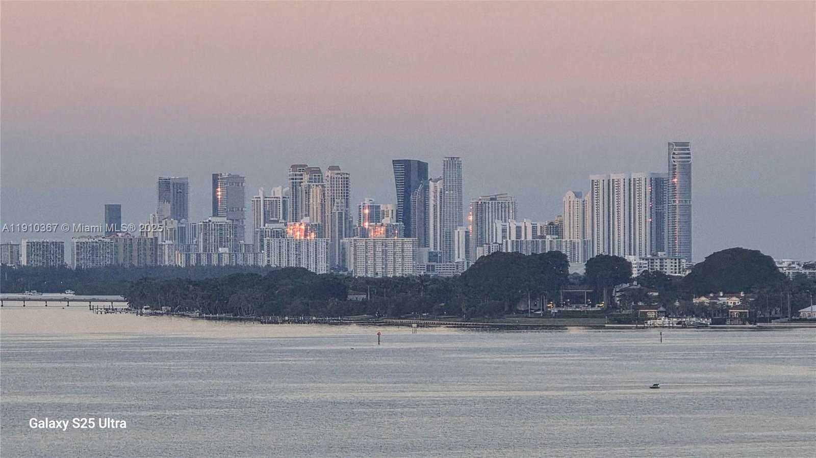 Small Image of 1625 KENNEDY CSWY #1103B, North Bay Village Number 86