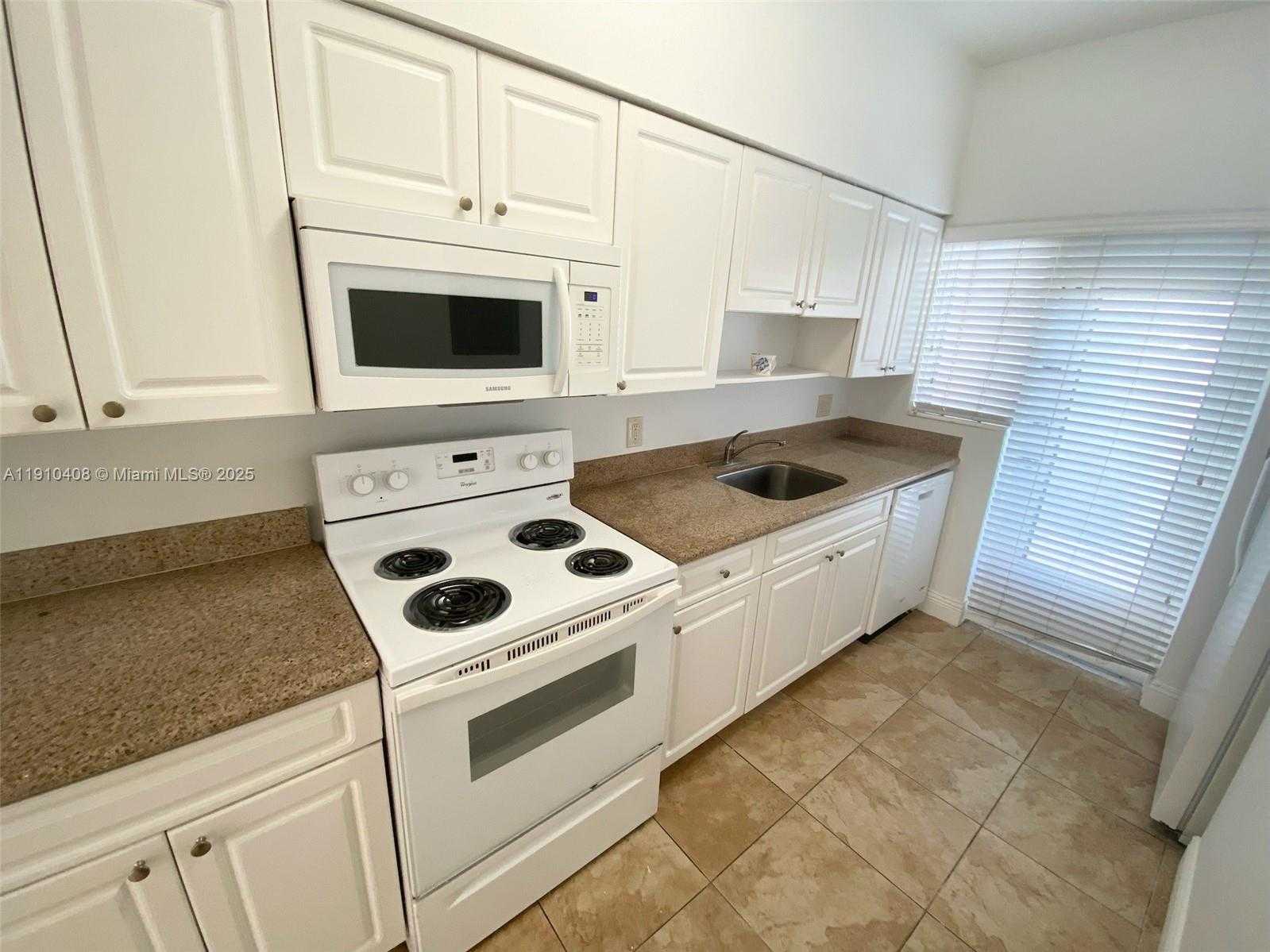Small Image of 10250 WEST BAY HARBOR DR #2E, Bay Harbor Islands Number 10