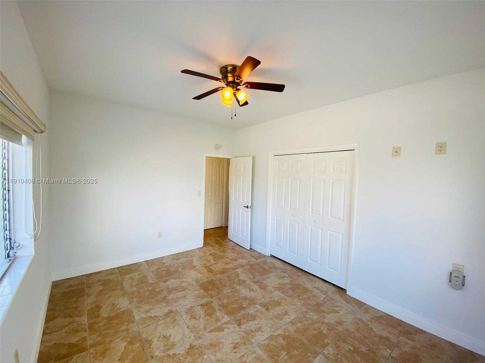 Small Image of 10250 WEST BAY HARBOR DR #2E, Bay Harbor Islands Number 13