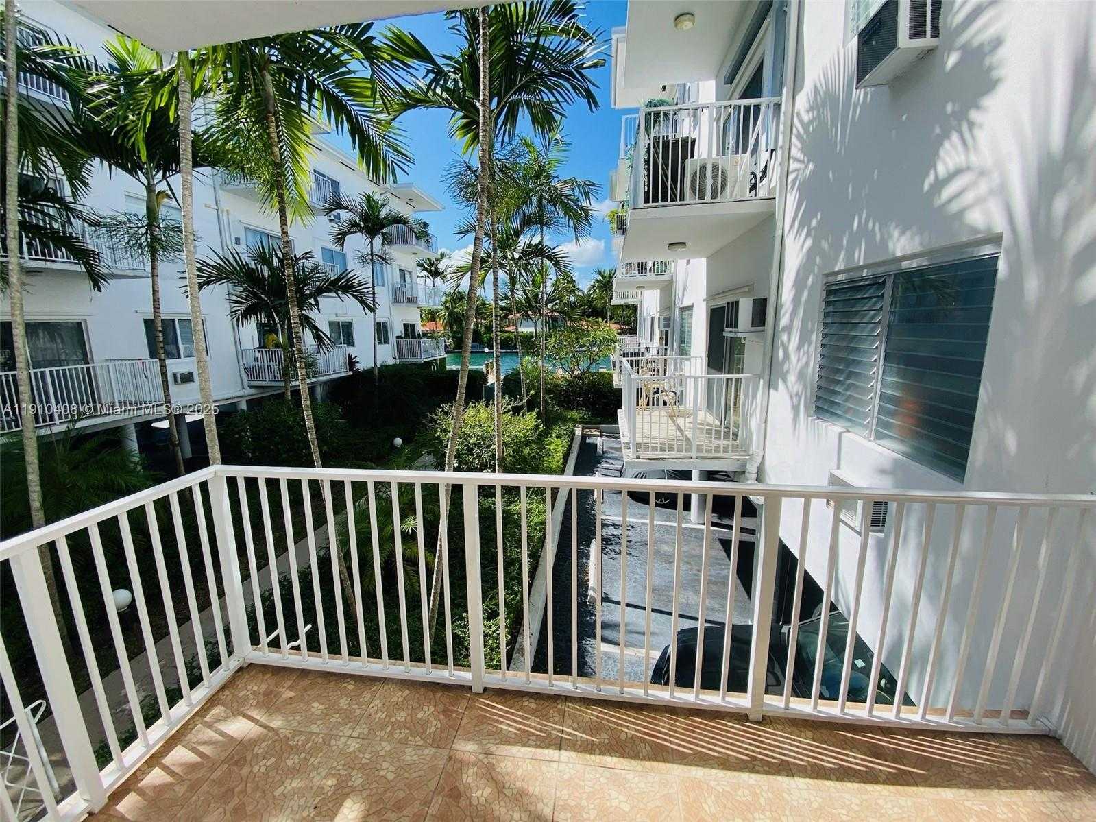 Small Image of 10250 WEST BAY HARBOR DR #2E, Bay Harbor Islands Number 5
