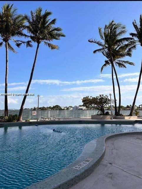 Small Image of 1865 79TH ST CSWY #7I, North Bay Village Number 4