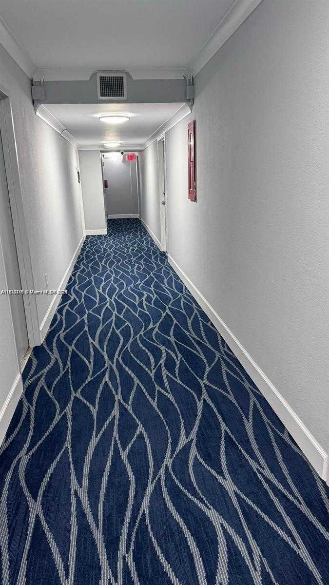 Small Image of 1865 79TH ST CSWY #7I, North Bay Village Number 9