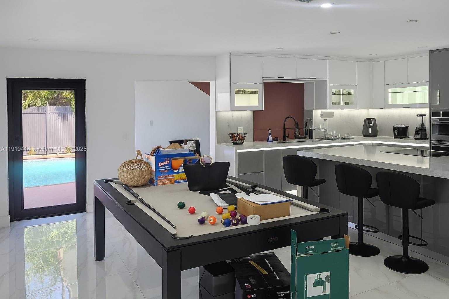 Small Image of 9313 NORTH WEST 24TH PL #9313, Pembroke Pines Number 14