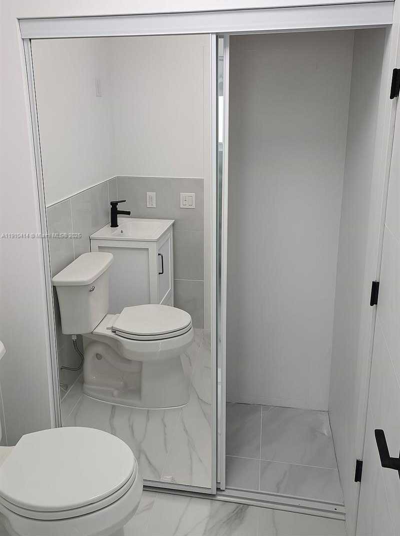 Small Image of 9313 NORTH WEST 24TH PL #9313, Pembroke Pines Number 16