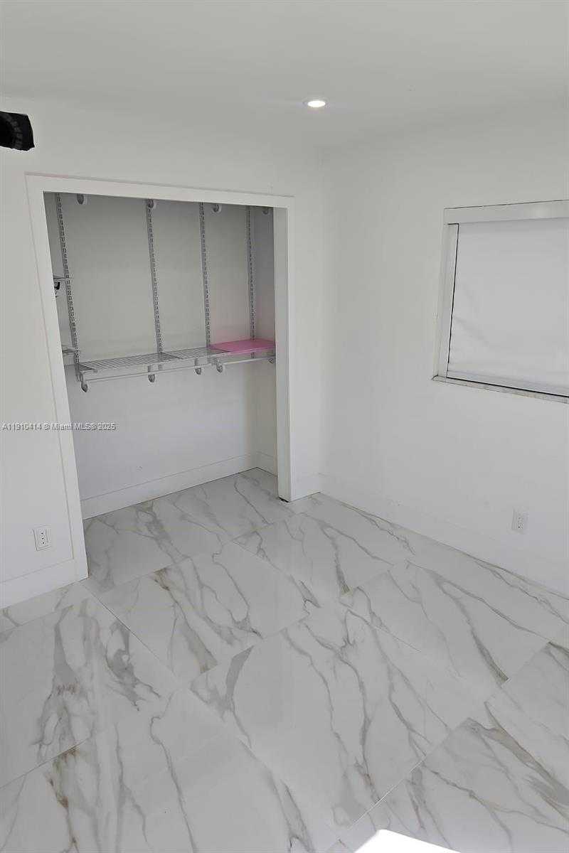 Small Image of 9313 NORTH WEST 24TH PL #9313, Pembroke Pines Number 28