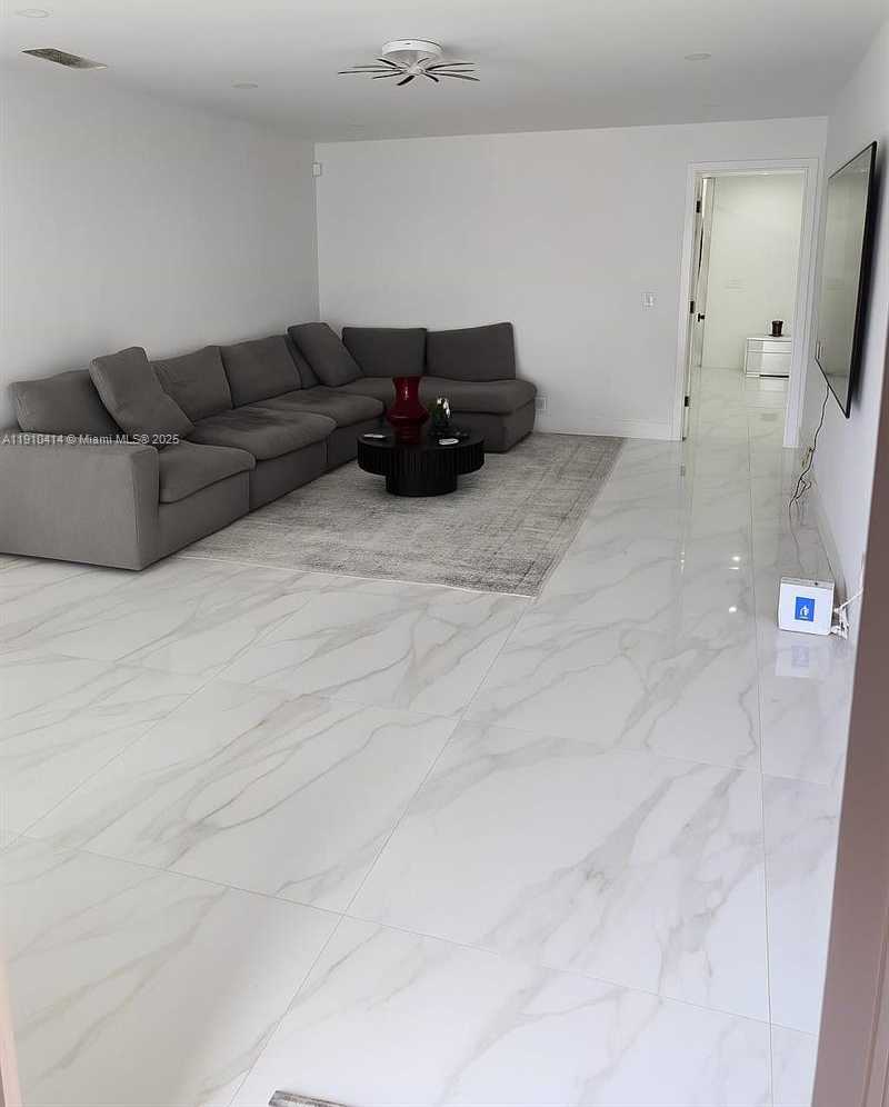 Small Image of 9313 NORTH WEST 24TH PL #9313, Pembroke Pines Number 6