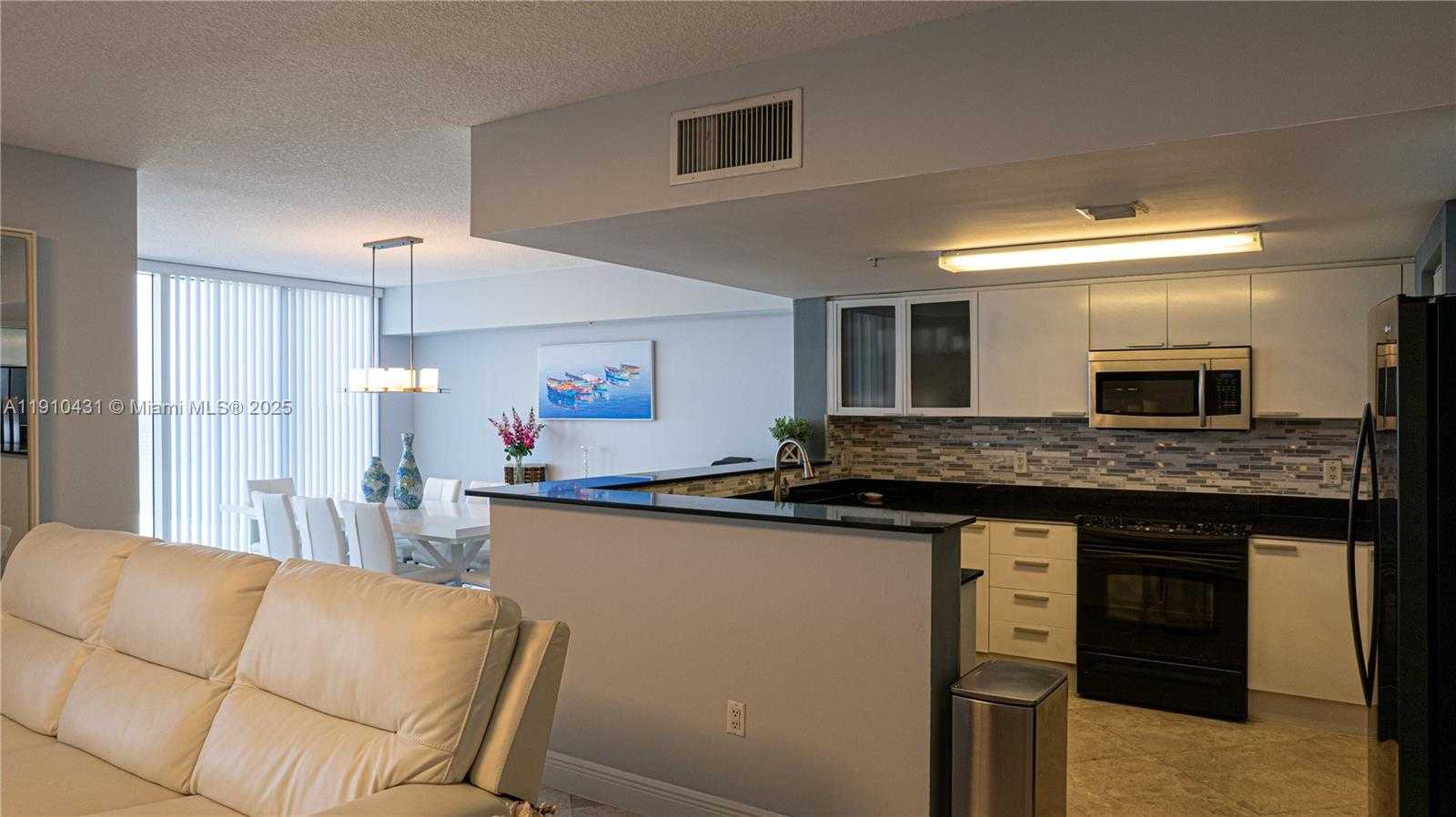 Small Image of 16699 COLLINS AVE #601, Sunny Isles Beach Number 14