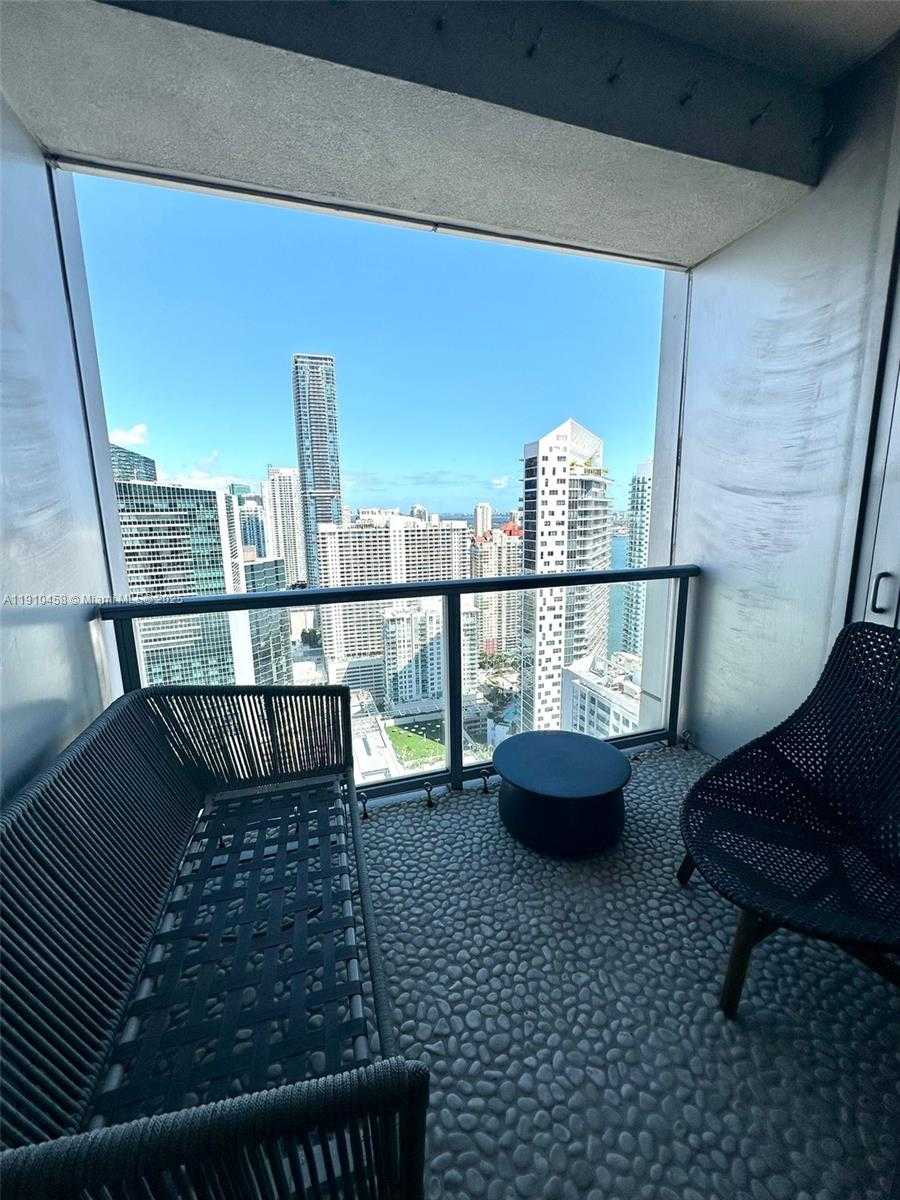 Small Image of Miami Number 23