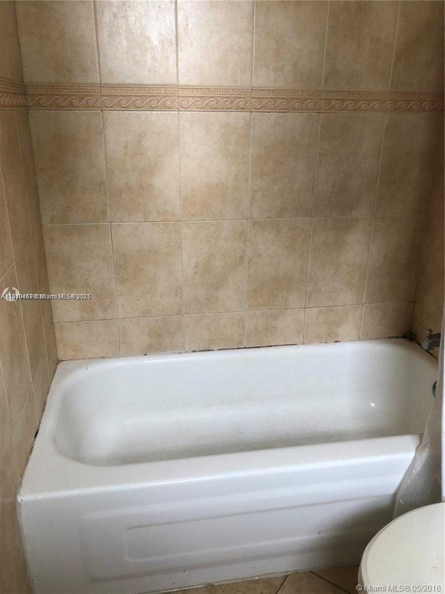 Imagen de Pequeño Objeto