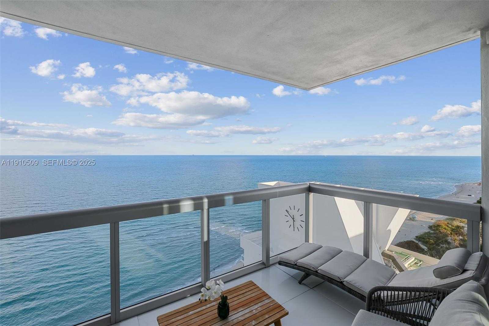 Small Image of 6899 COLLINS AVE #2208, Miami Beach Number 19