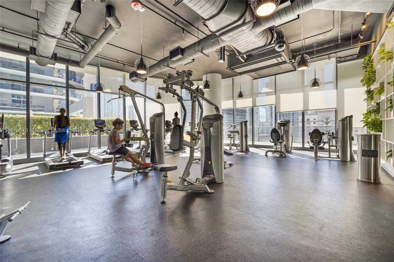 Small Image of 45 SOUTH WEST 9TH ST #1904, Miami Number 12