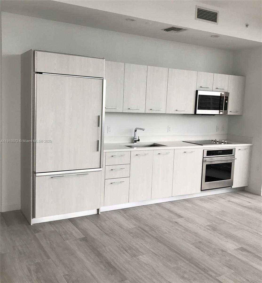 Small Image of 55 SOUTH WEST 9TH ST #4103, Miami Number 5