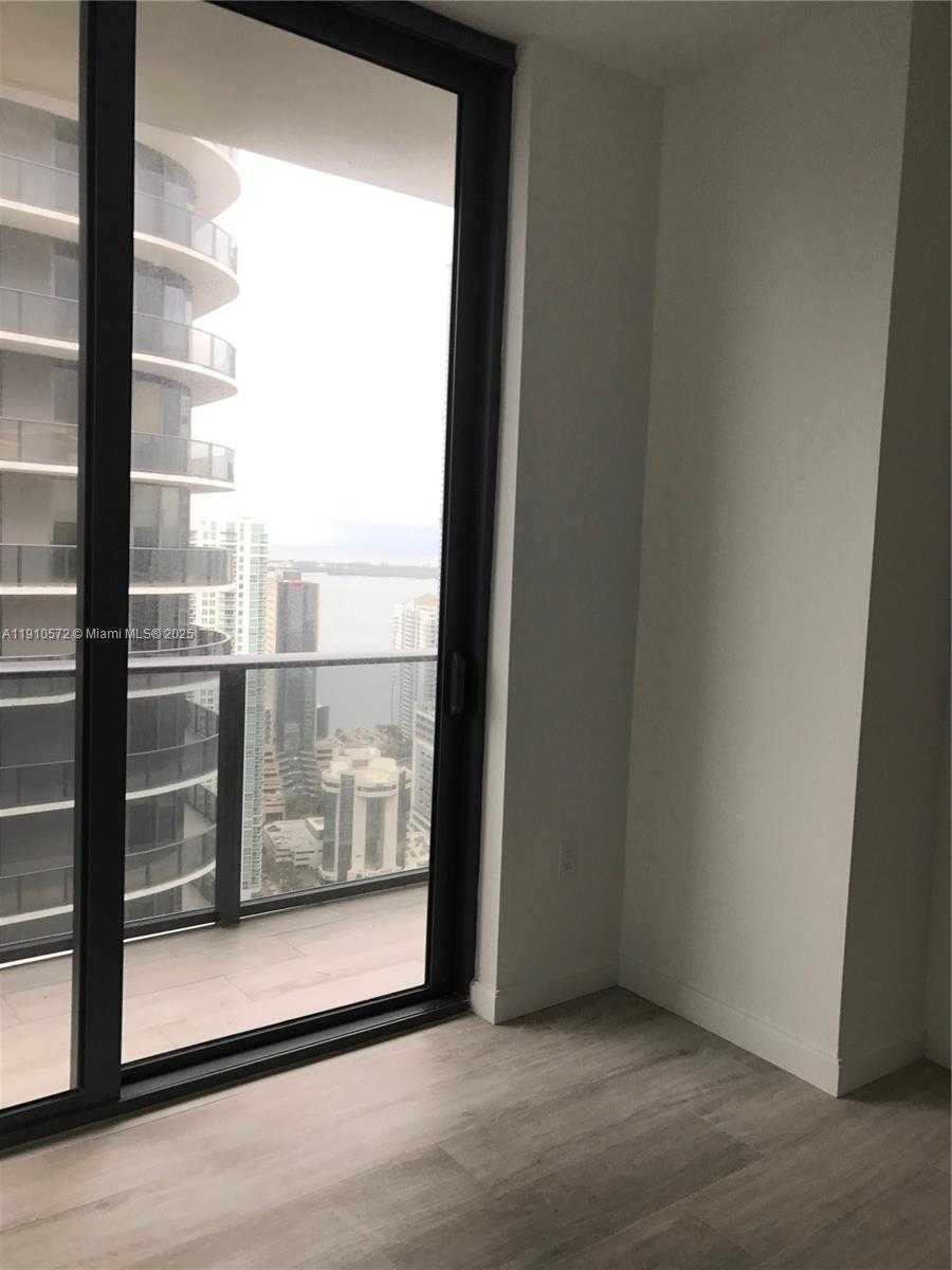 Small Image of 55 SOUTH WEST 9TH ST #4103, Miami Number 8